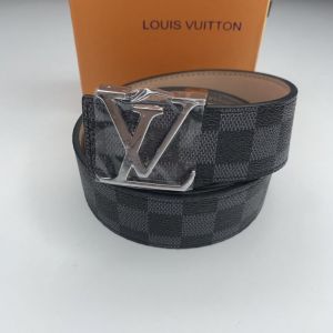 Ремень Louis Vuitton серый